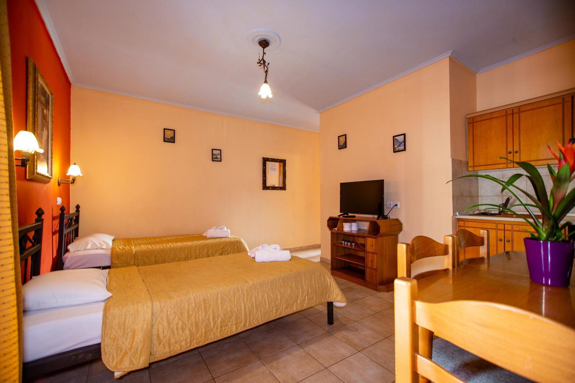 Xenia Palace Luxury Apartments Vrasná Kültér fotó