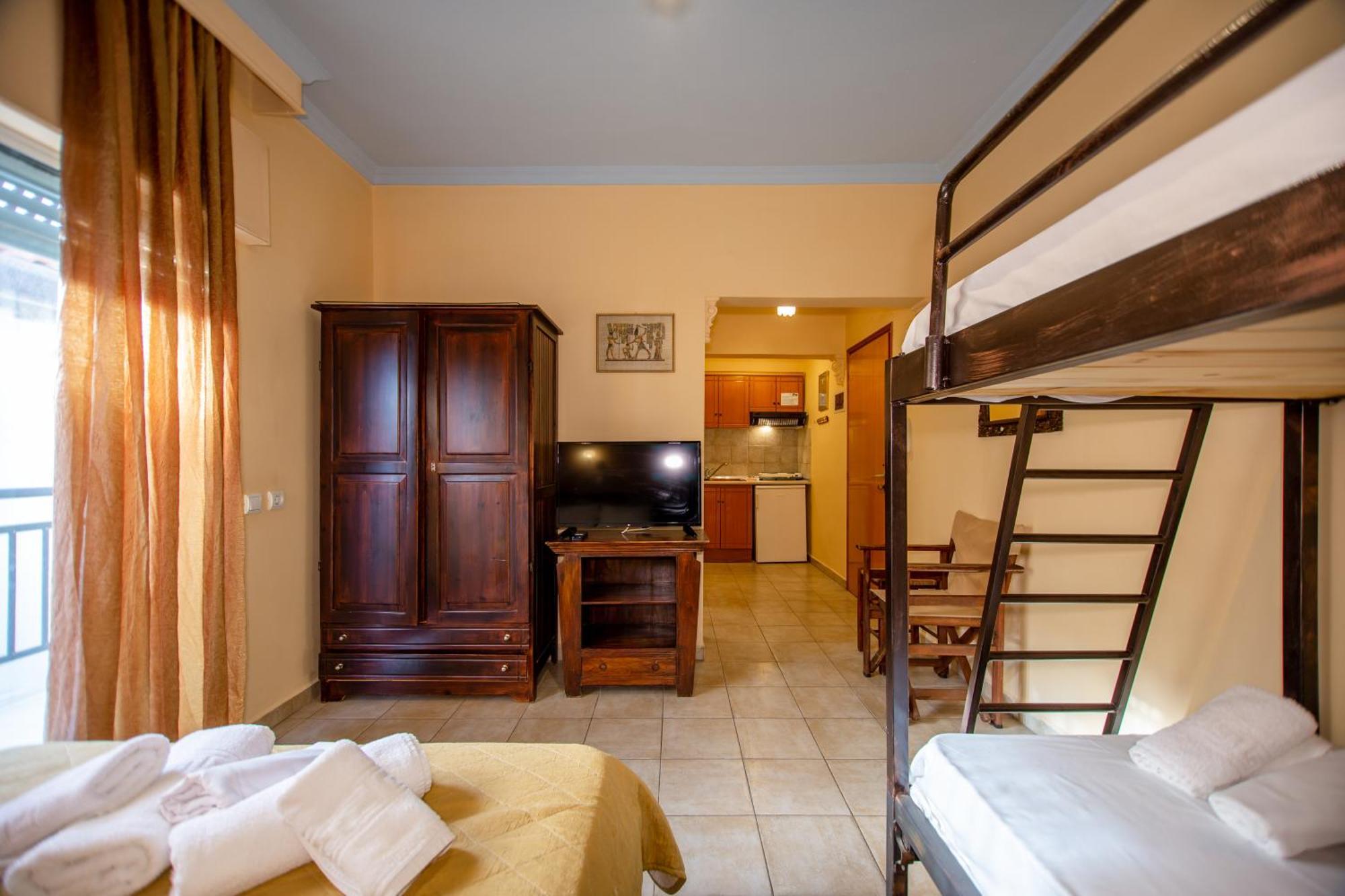 Xenia Palace Luxury Apartments Vrasná Kültér fotó
